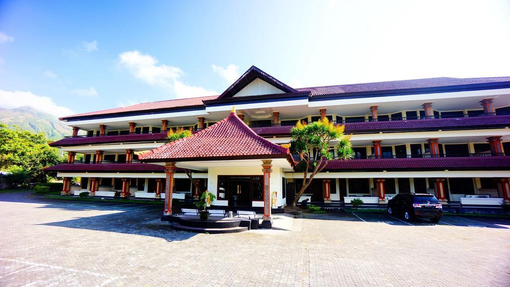 Puri Bening Lake Front Hotel Kubu Dış mekan fotoğraf